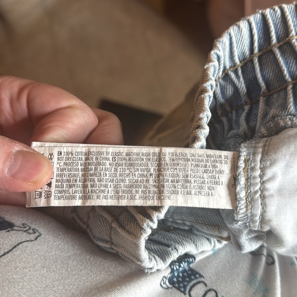 Forever 21 Light Wash Denim Drawstring Shorts Size Small - Picture 8 of 8